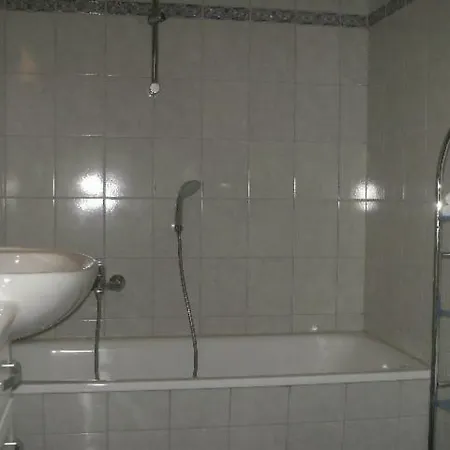 Tuxerstrasse Apartment
